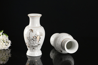 佛堂描金陶瓷供养鲜花 花瓶 花樽(一对)